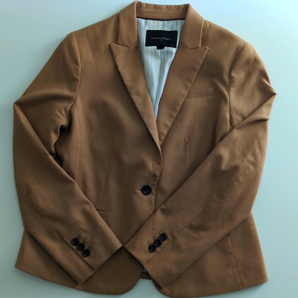 Banana Republic Camel Blazer